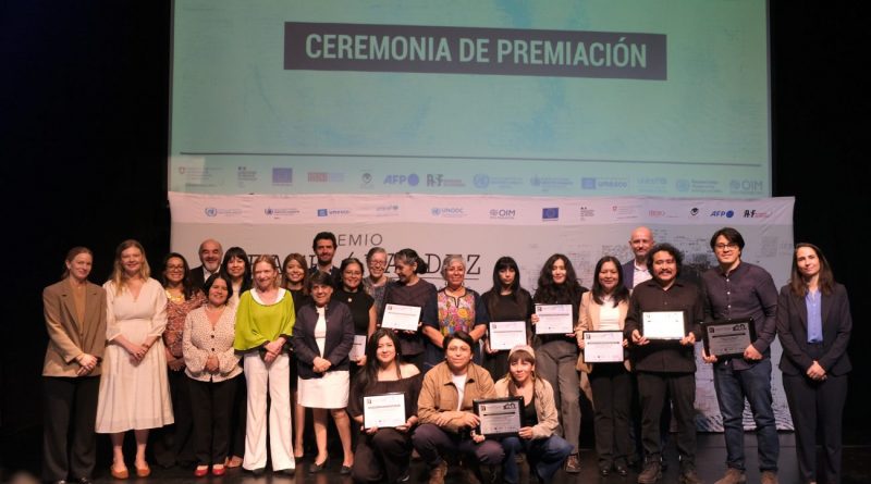 Ganadoras y ganadores de la 8a edición del Premio Breach / Valdez de Periodismo y Derechos Humanos Ceremonia de Premiación de la 8a edición del Premio Breach Valdez